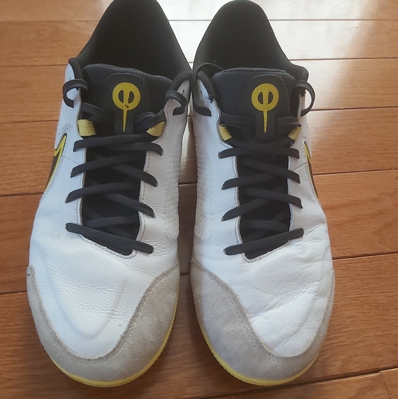 Men's Nike sneakers - Picture 3 of 8